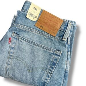 Levi Strauss 501 Original Mens 31x30 Button-Fly Jeans Light Wash Straight Leg